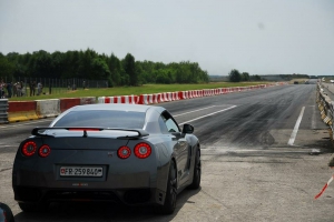 14-Nissan GTr R35 Da Silva 700