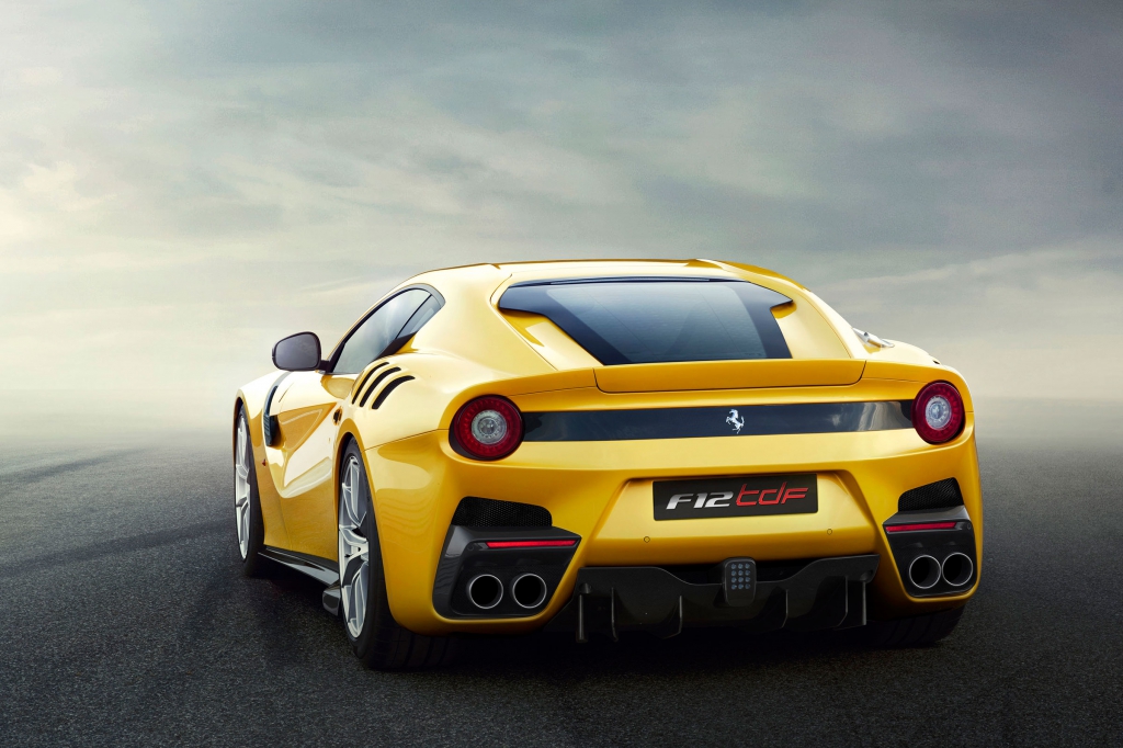 ferrari_f12tdf_5low